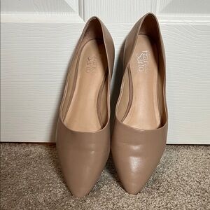 Franco Sarto Women's Beige Pointed Flats